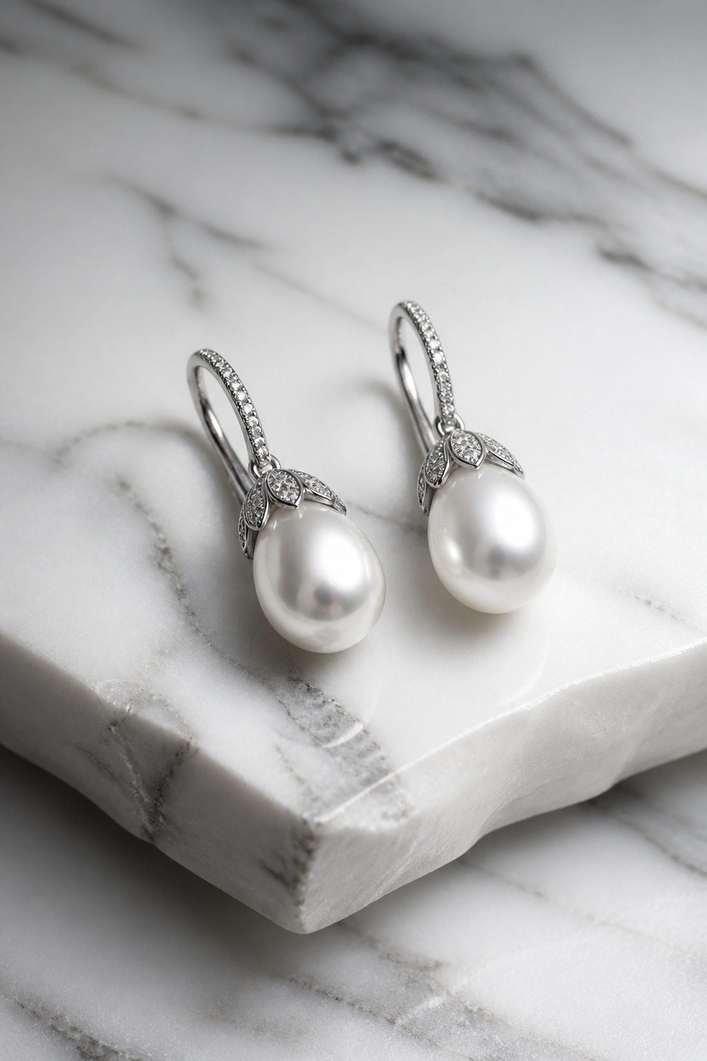 Pearl Earrings Marble — Jewelry AI image prompt example generated with Nano Banana (pearl, marble)